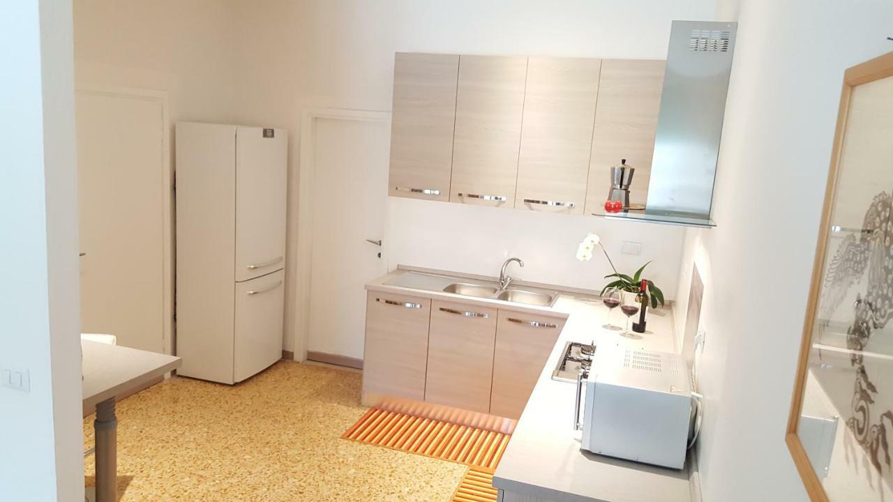 Monilvia Lägenhet Florens Exteriör bild